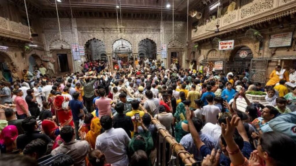 Top 5 places for couples in Delhi